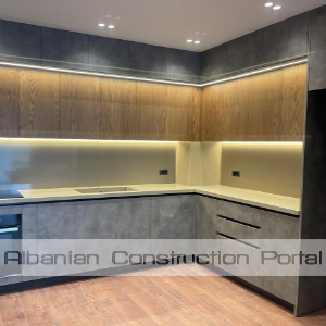 Kuzhina melamine dhe mdf lisi me lyerje Kuzhina melamine dhe mdf lisi me lyerje